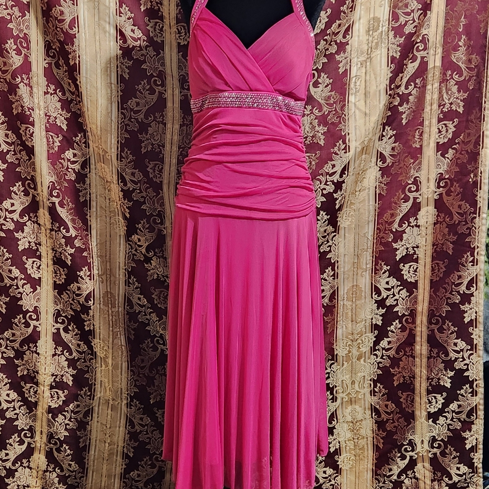 Elegant Pink Halter Dress